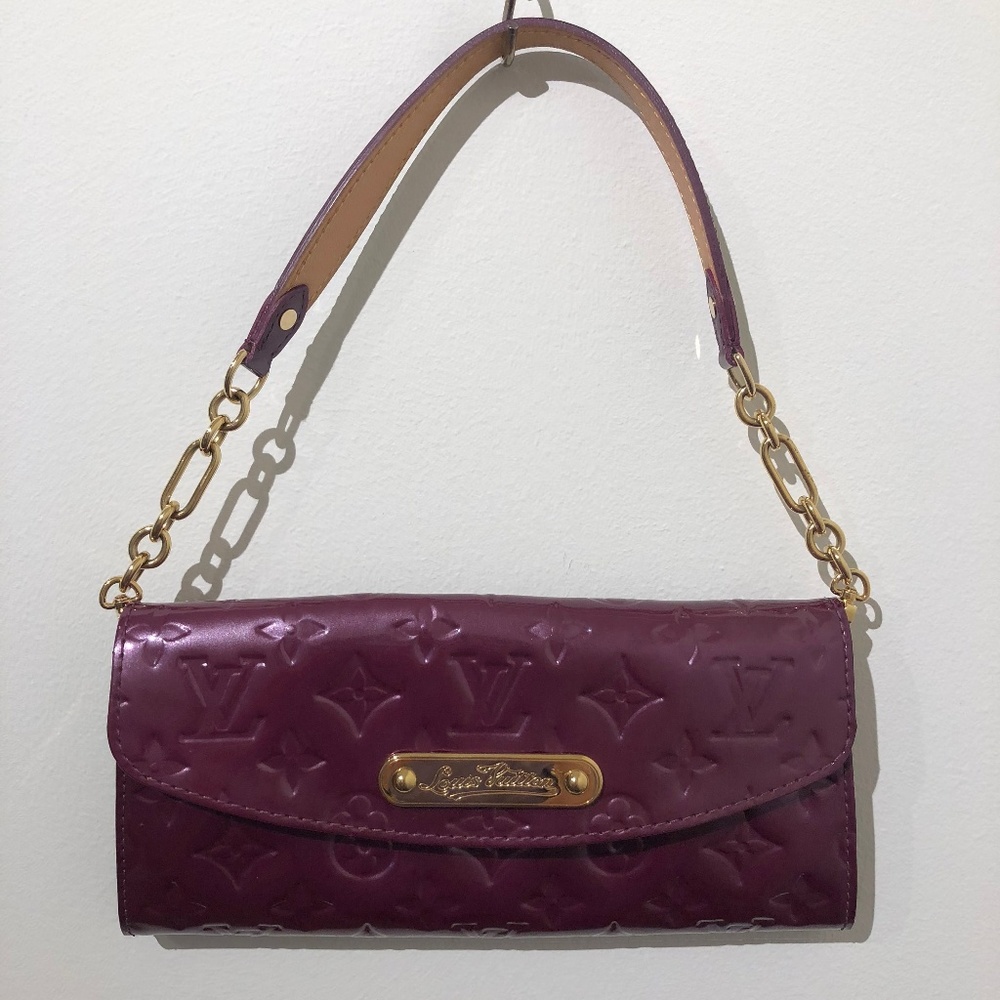 Louis Vuitton Eva Patent Leather Purple Clutch